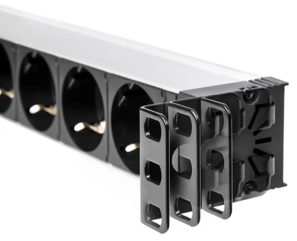 Salicru SPS 8F PDU SCH/SCH - detalle