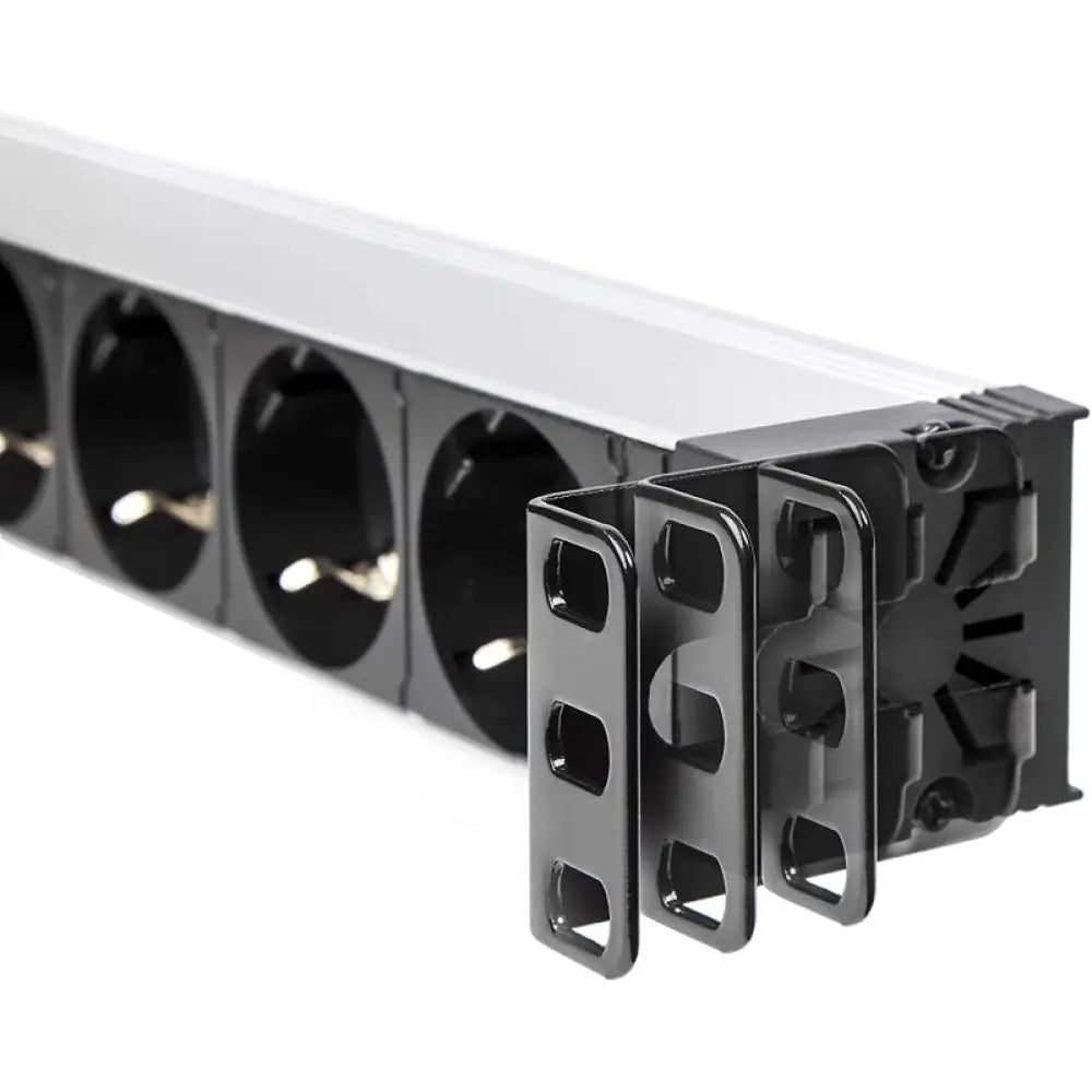 Regleta Salicru SPS 8F.PDU SCH/SCH con enchufes y protección para equipos electrónicos, en color gris oscuro.