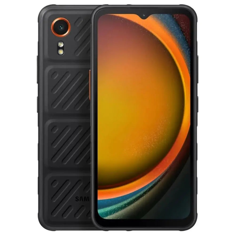 Teléfono inteligente Samsung Galaxy Xcover 7 5G EE en color negro, con 128GB de almacenamiento y resistente al uso diario.