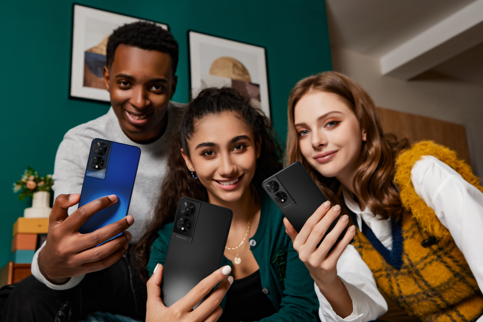 SMARTPHONE TCL 50 5G 4GB/128GB SPACE GRAY - detalle