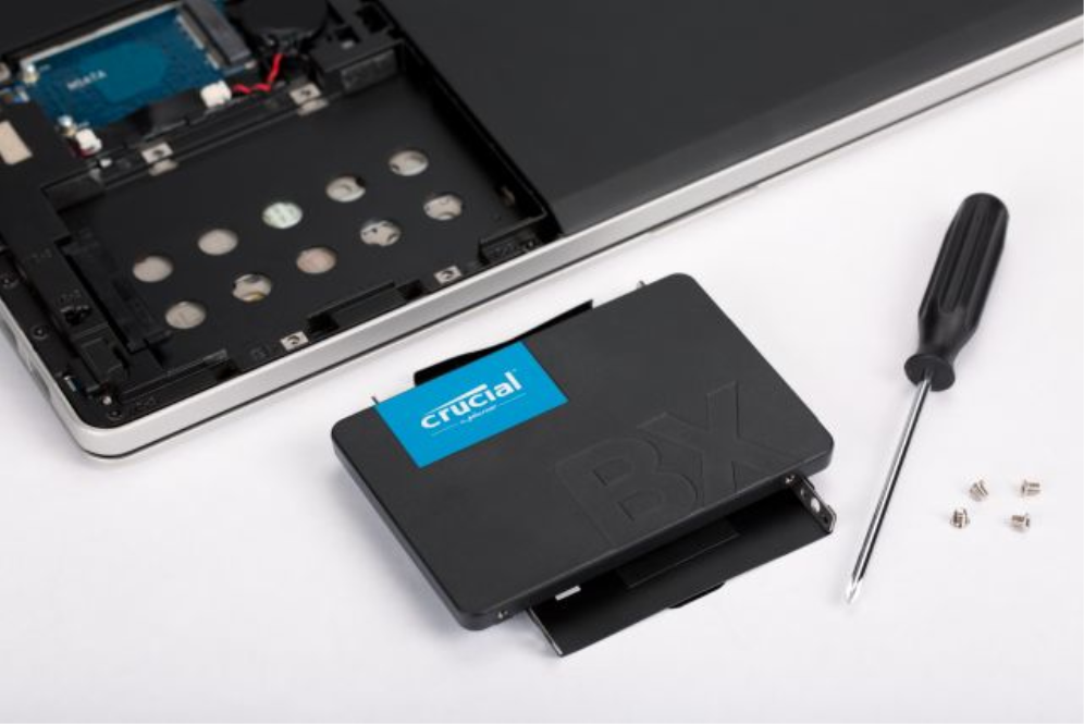 SSD CRUCIAL BX500 240GB SATA3 - detalle