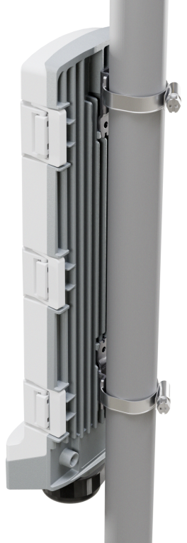 SWITCH DE EXTERIOR MIKROTIK CSS606-1G-2Gi-3S+OUT - detalle