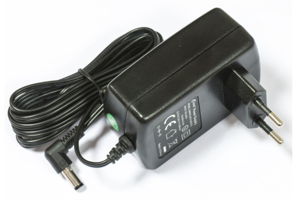 SWITCH MIKROTIK CSS326-24G-2S+RM - detalle