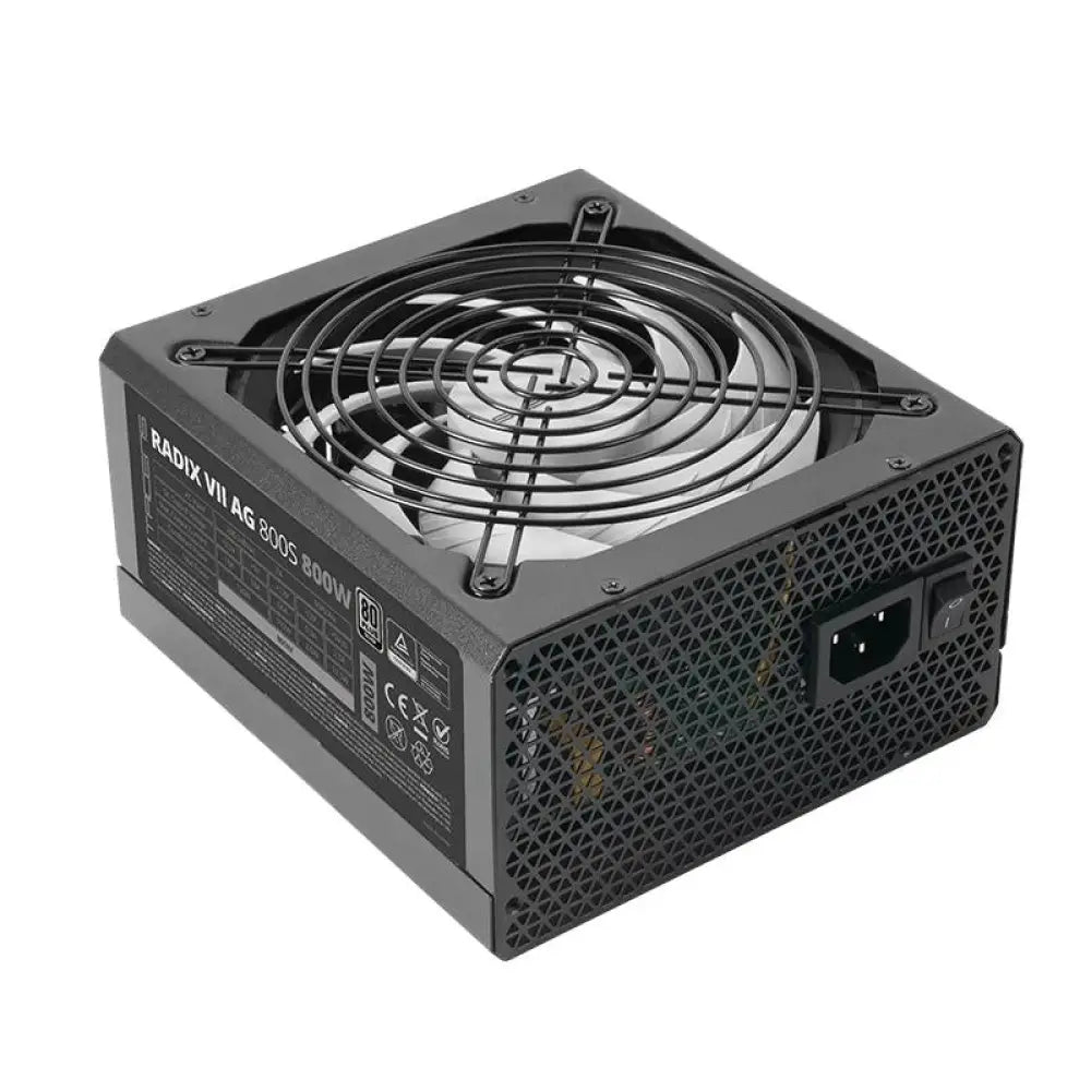 Fuente TACENS Radix VII de 600W con certificación 80 Plus Silver, diseñada para ofrecer eficiencia y rendimiento en PC.