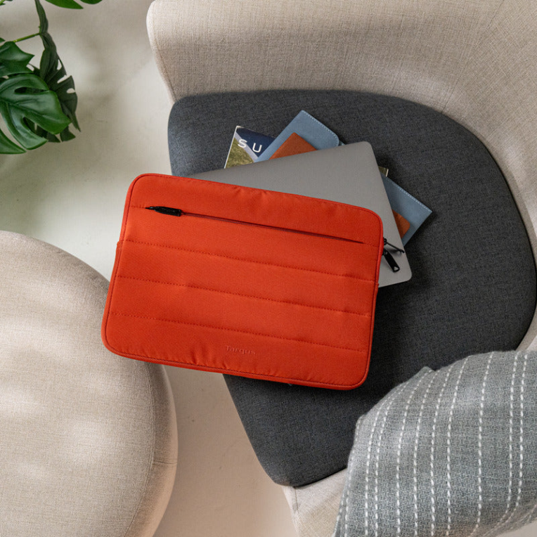 Targus Puffer 15-16" Sleeve - Rust Orange - detalle