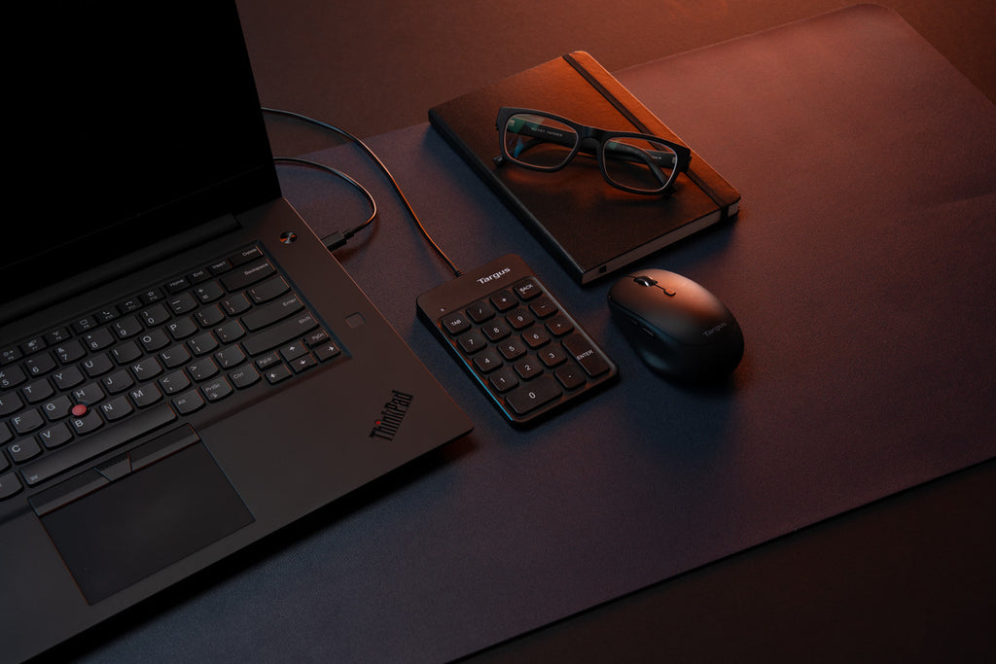 TECLADO NUMERICO TARGUS/USB AKP13GL - detalle