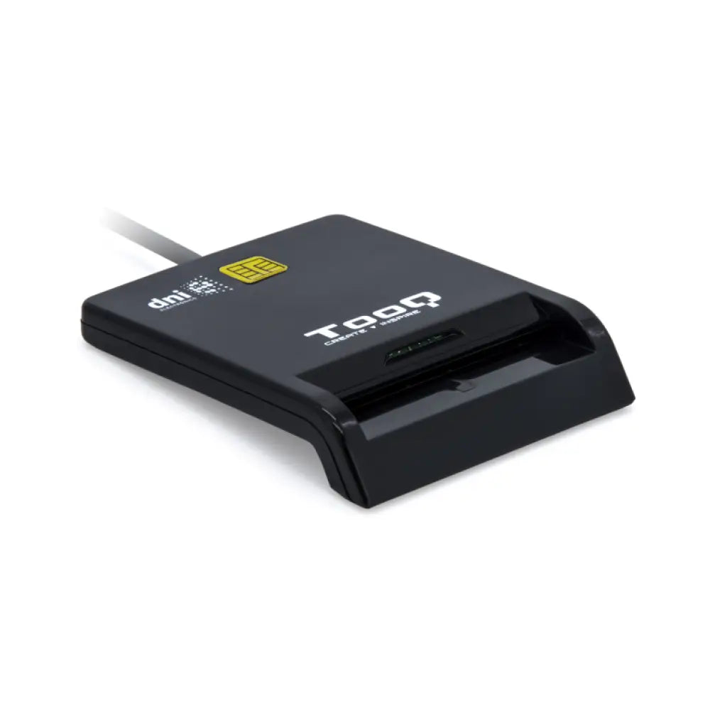 Lector de tarjetas inteligentes TOOQ DNIe y SIM USB-C en color negro, conectado a un puerto USB-C en una computadora.
