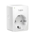 Enchufes inteligentes TP-Link Tapo P100 en paquete de 2 conectado a una red WiFi en un hogar.