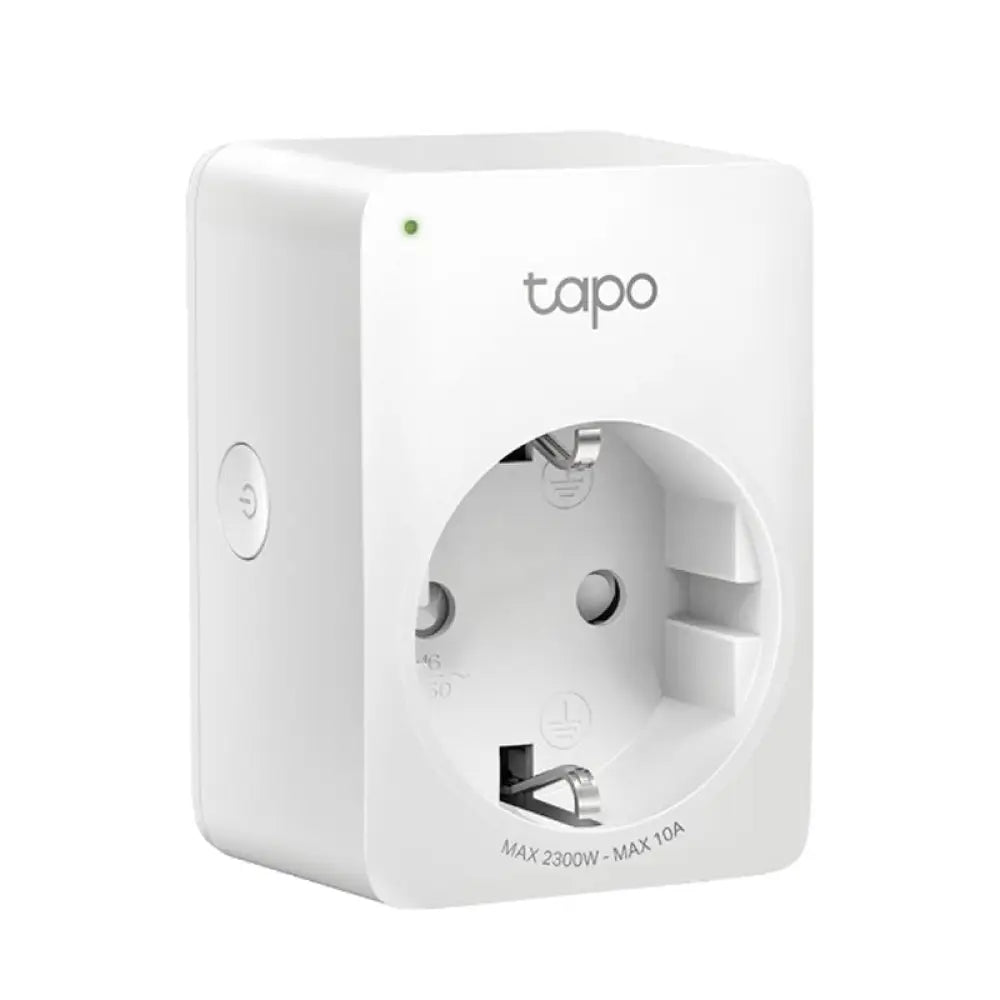 Enchufes inteligentes TP-Link Tapo P100 en paquete de 2 conectado a una red WiFi en un hogar.