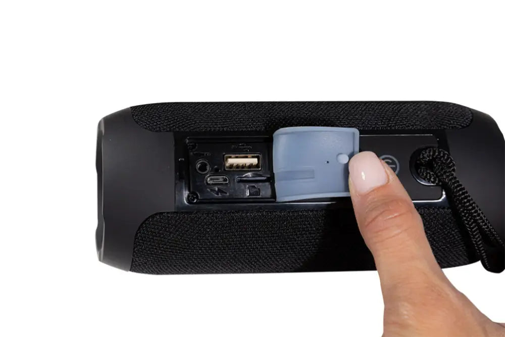 Trevi XR 84 Plus Altavoz portátil estéreo Negro 5 W - detalle