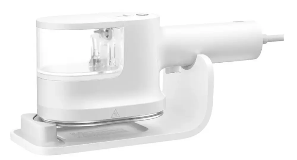Plancha de vapor Xiaomi BHR9034EU blanca con 1200 W, diseño vertical y portátil para planchar con facilidad.